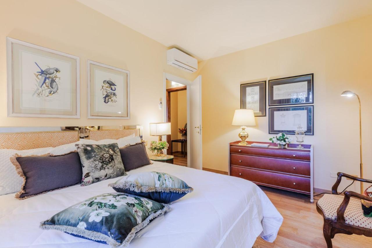 Villa Bassotta, A Charming Cottage ルッカ エクステリア 写真