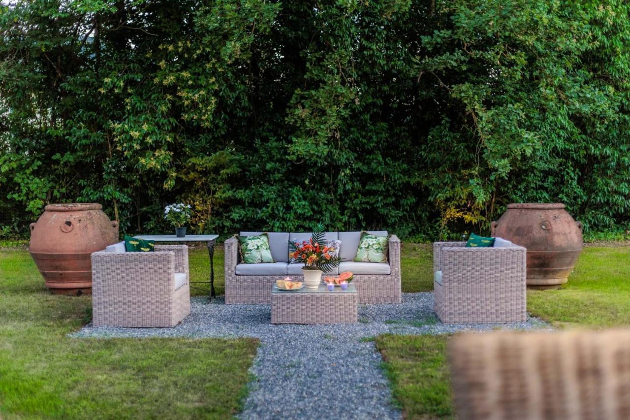Villa Bassotta, A Charming Cottage ルッカ エクステリア 写真