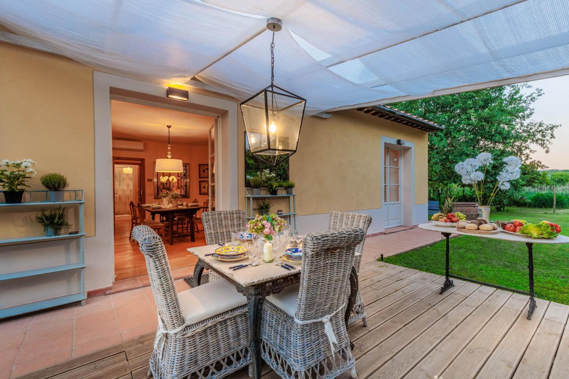 Villa Bassotta, A Charming Cottage ルッカ エクステリア 写真
